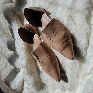 Vince Nude Flats | Loafers